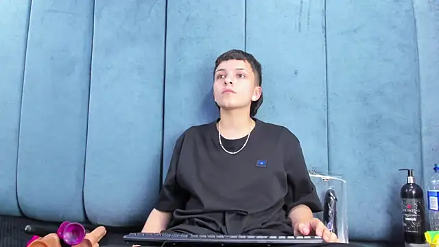 Megan_Thompson_ 现场XXX聊天