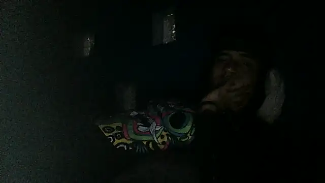 AlexAlejandro13 – Naživo XXX chat