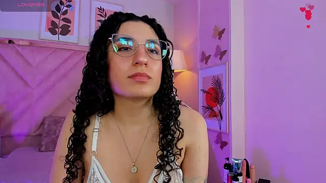 DemiJones_ Chat XXX in diretta