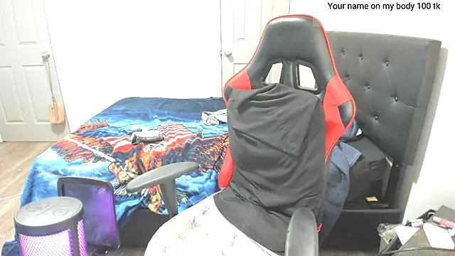 demi_xoxo Adlı Modelin Canlı XXX Sohbeti