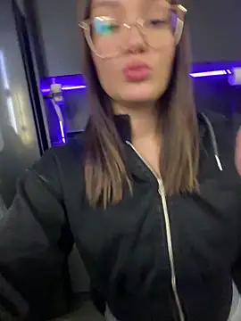 دردشة Mary_Honey الجنسية المباشرة