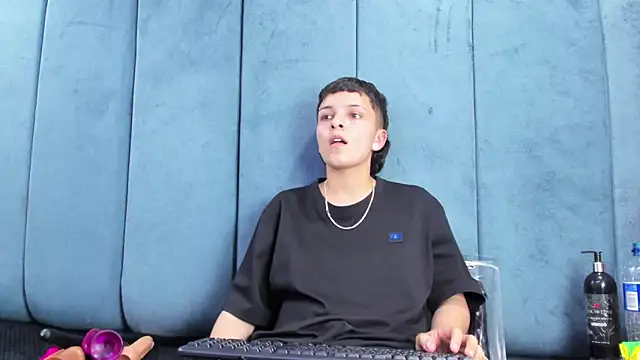 Megan_Thompson_ – Naživo XXX chat