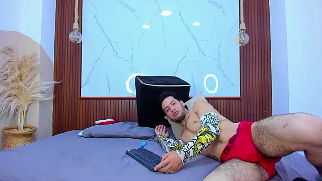 Chat +18 de Loversinfire2 ao vivo