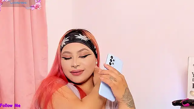 Živý XXX chat SophieRossi