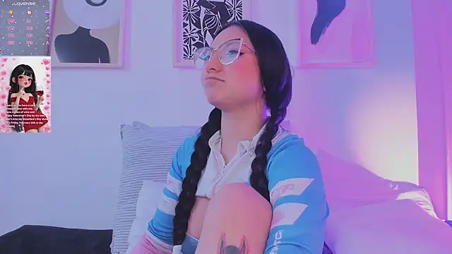 lucy_neil Obrolan Langsung XXX