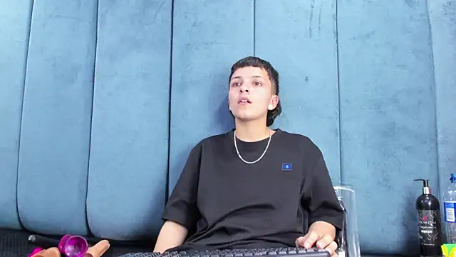 Chat +18 de Megan_Thompson_ ao vivo