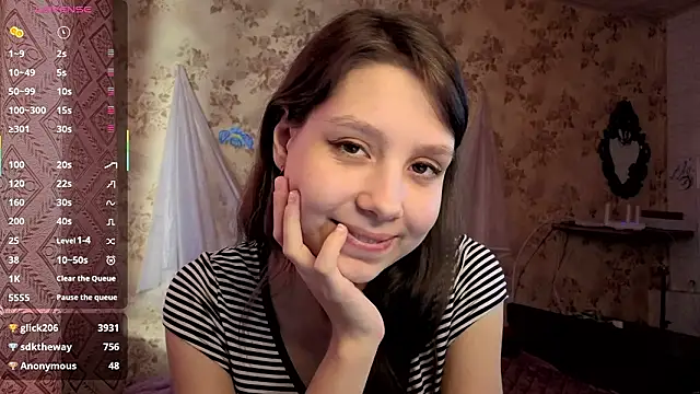 QutieDaSweet Chat XXX in diretta