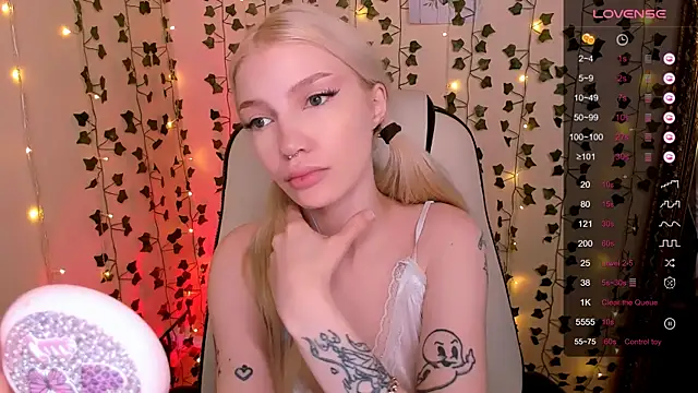 دردشة AnyaTaylor_ الجنسية المباشرة