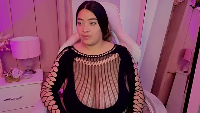 แชท XXX สดของ MollyBigBoobs12