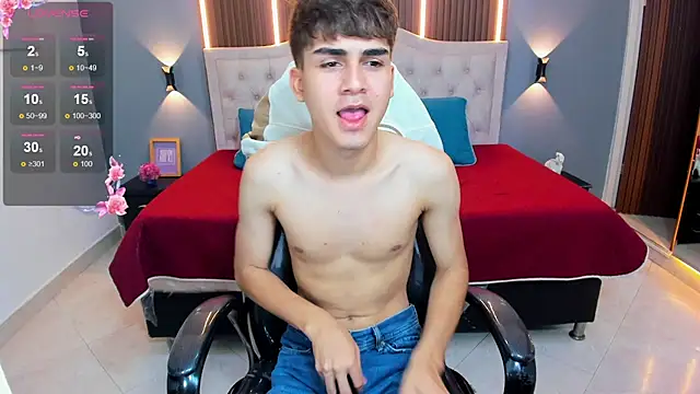 Tommy18__ 即時 XXX 聊天