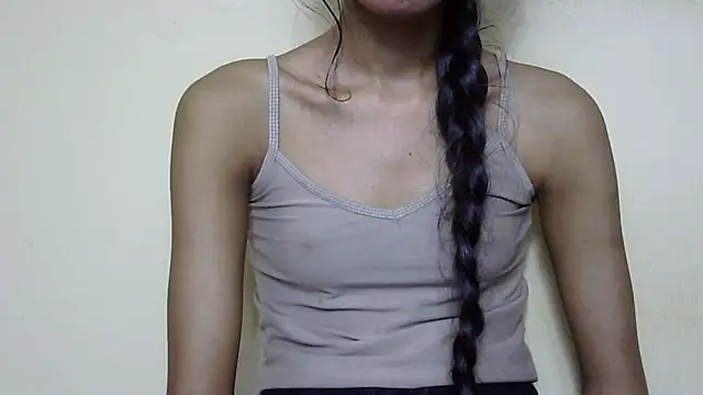 Anu_tiny élő XXX-chatje