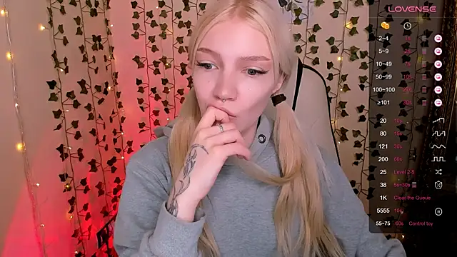 Show webcam de AnyaTaylor_