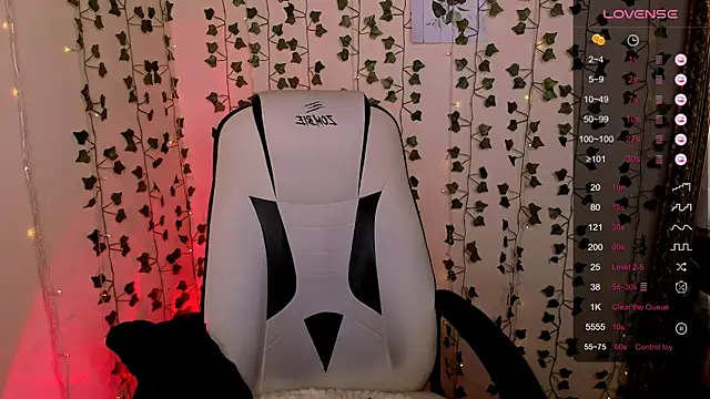 Czat XXX na żywo – AnyaTaylor_