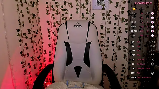 دردشة AnyaTaylor_ الجنسية المباشرة