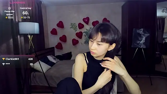 SheilaRare 现场XXX聊天