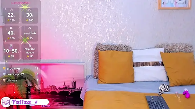 Luxury_Woman Adlı Modelin Canlı XXX Sohbeti