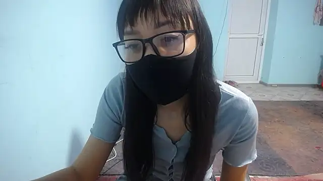 elllaaxx's Live XXX Chat