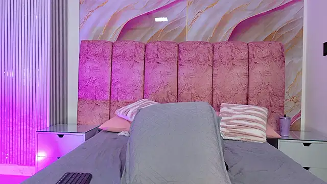 دردشة emmacurvy الجنسية المباشرة