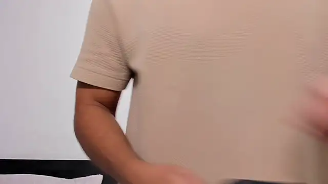 Chat XXX en directo de noah_belami