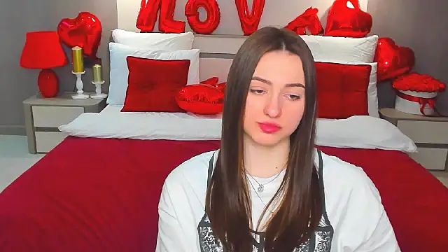 Christina_Enigma Live XXX-chat