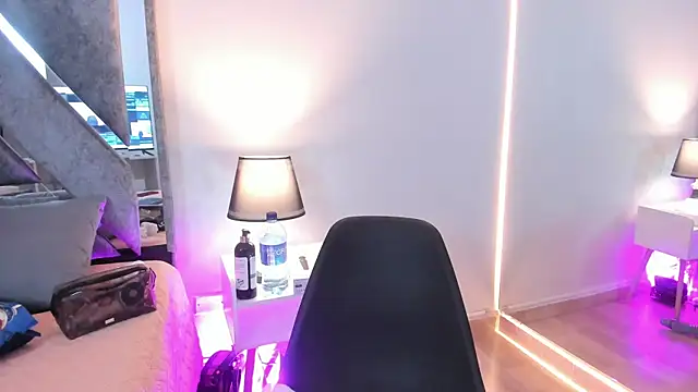 دردشة Astrid_williams الجنسية المباشرة