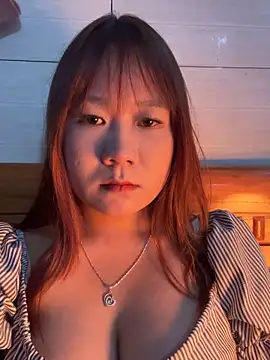 Liness101 Show Webcam