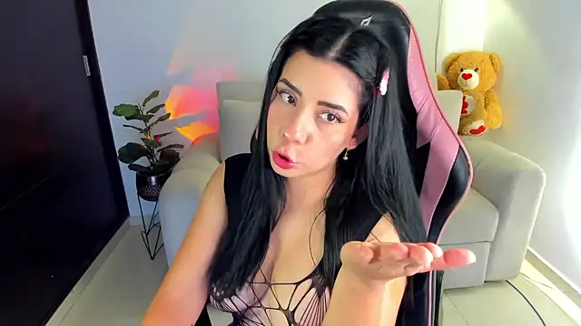 eval_lee18のウェブカメラショー