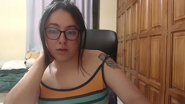 Онлайн чат XXX Venus_cat_