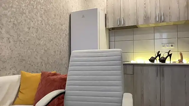 HotyWintern Live XXX chat