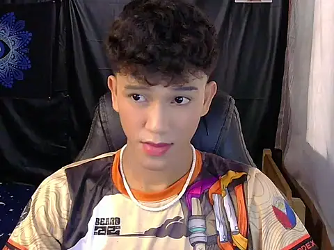 hugekenbigcock – Live XXX-chat