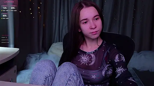 LilithStrangfor élő XXX-chatje