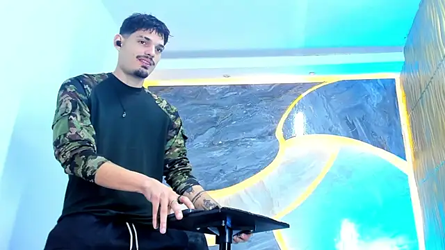 Iam_Steven – Live XXX-chat