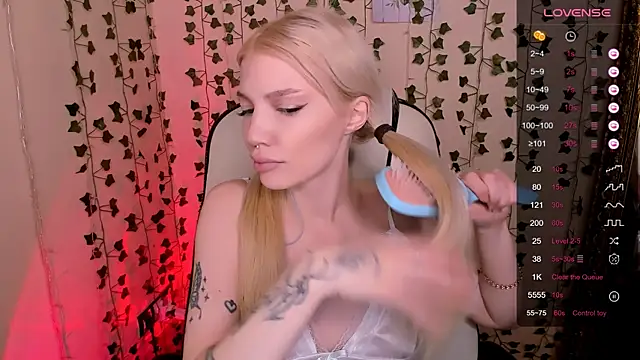 AnyaTaylor_ Live XXX-chat