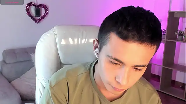 Nyko_ds: онлайн-секс-чат