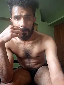 MALLUboy-04 Adlı Modelin Web Kamerası Şovu