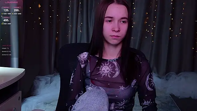 LilithStrangforのライブXXXチャット