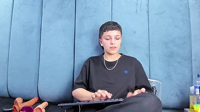 Chat +18 de Megan_Thompson_ ao vivo