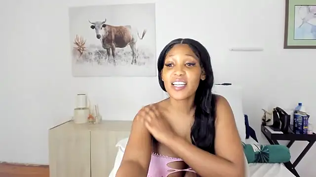 ConnieSmall24 – Naživo XXX chat