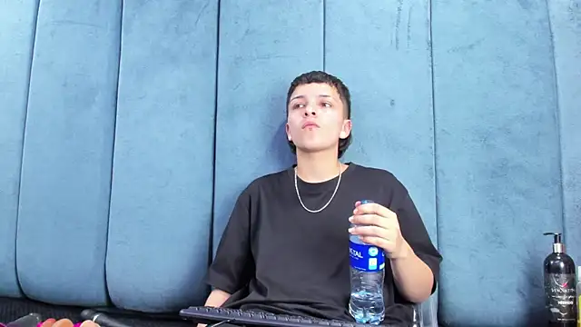 دردشة Megan_Thompson_ الجنسية المباشرة