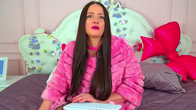 แชท XXX สดของ ElinaBellucci