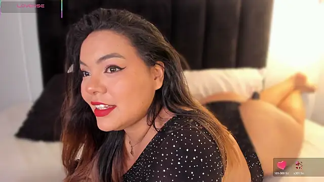 Онлайн чат XXX Amaranoir-