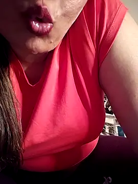 misrubina011 Adlı Modelin Web Kamerası Şovu