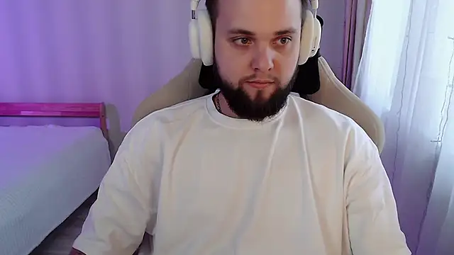 Онлайн чат XXX ChillyXO