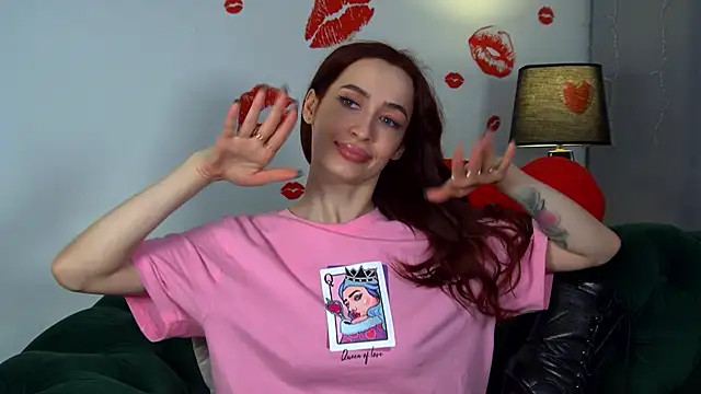 XXX chat uživo modela MarieKarma