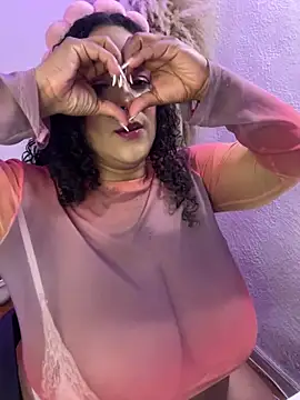 ariadna_cooperのライブXXXチャット