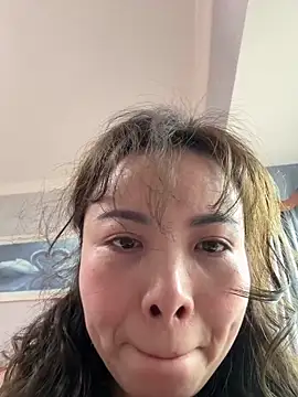 XXX chat uživo modela chick-888