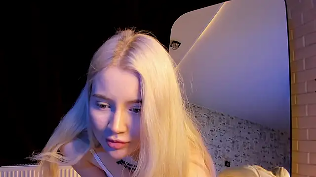 دردشة Lillie_Berry الجنسية المباشرة