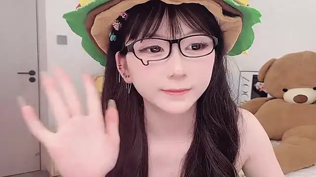 lnua-lnua Chat XXX in diretta