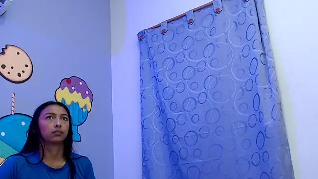 skinnysexzara18 라이브 XXX 채팅