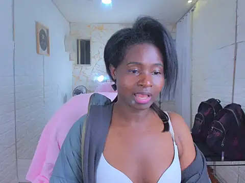 Betany_Grey Chat XXX in diretta